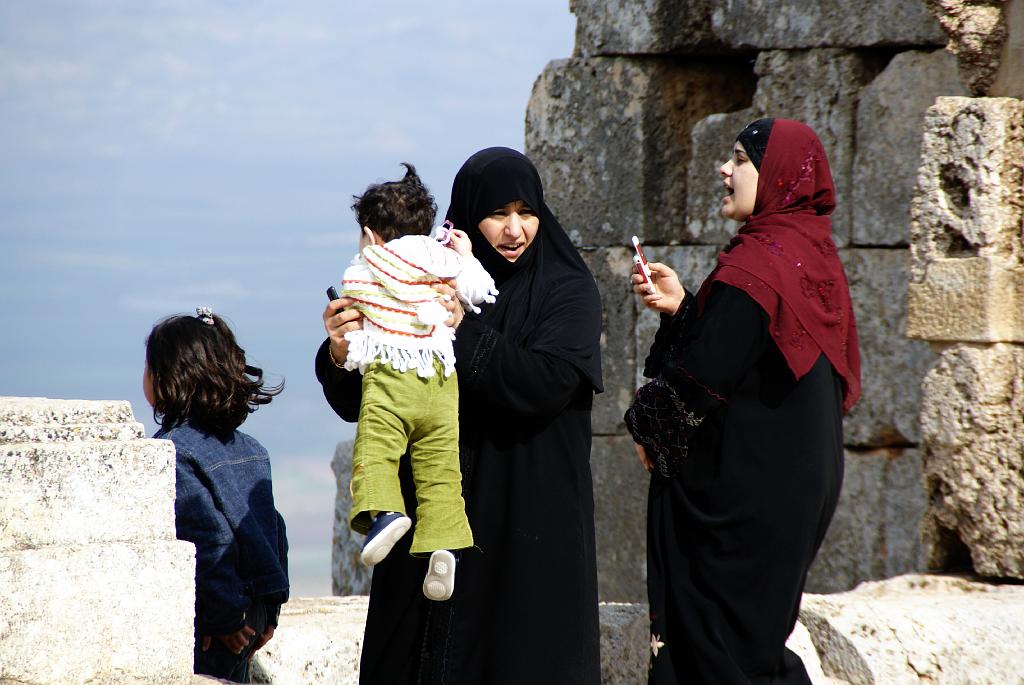 79 Donne siriane.JPG